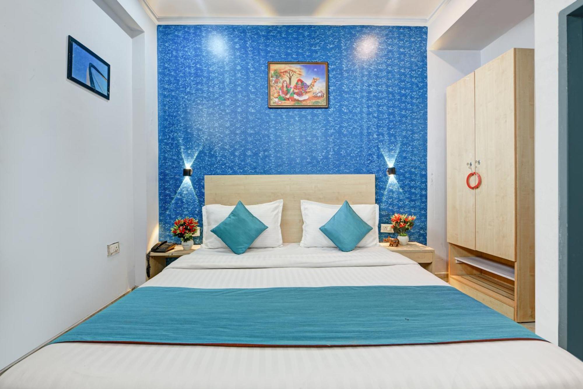 Royal Spark Inn1 - Medicity Gurugram, Near Medanta Hospital Gurgaon Bagian luar foto